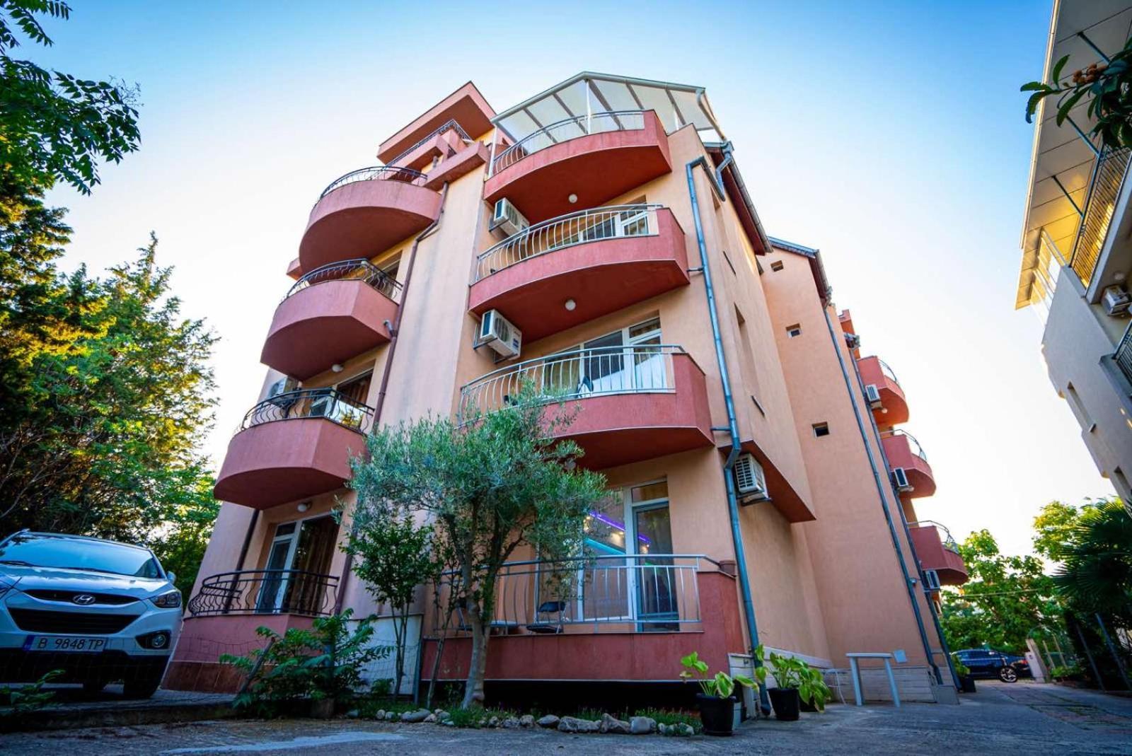 Ar Luxury Apartments Rawda Exterior foto
